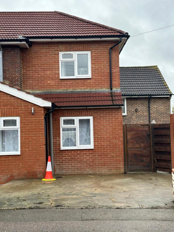 Keedonwood Road Bromley, Rooms With Free Wifi Exterior photo
